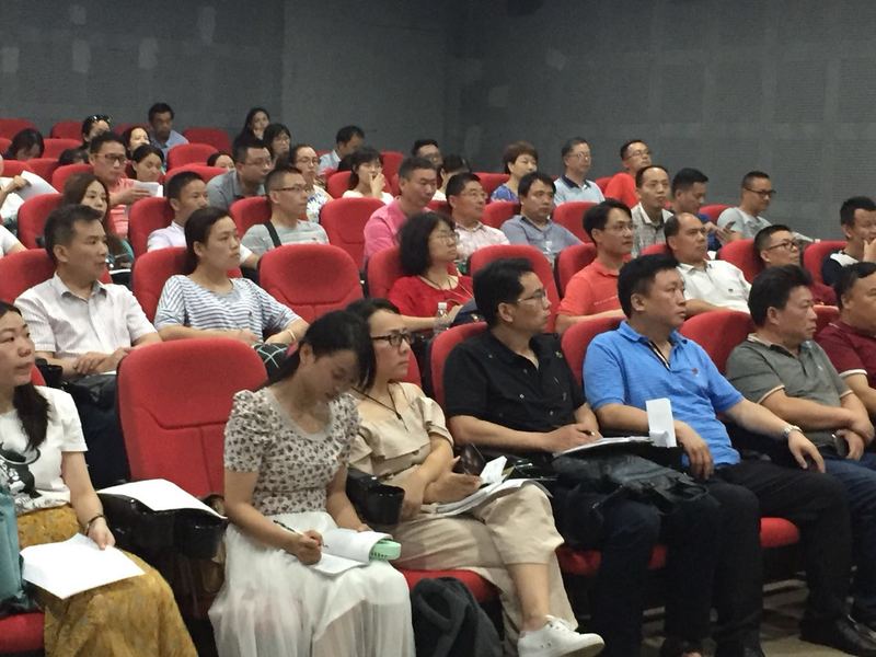 7.2党课聆听中.jpg